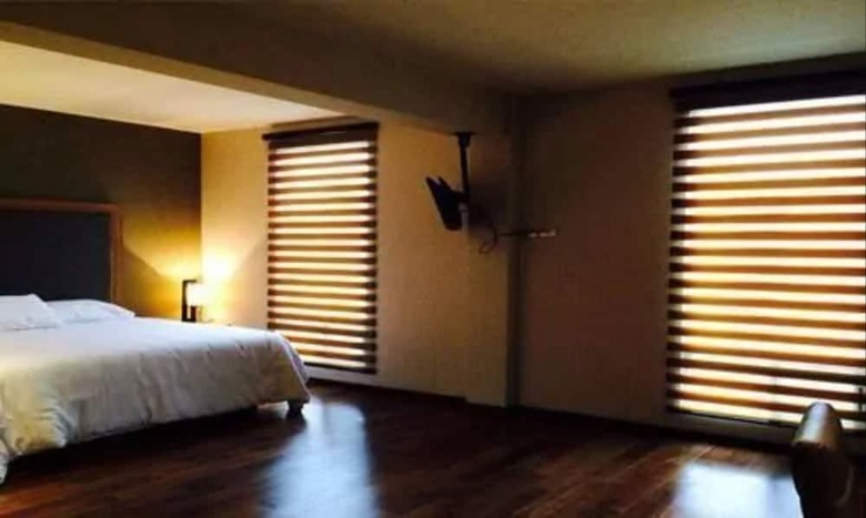 Mbm Red Sun Hotel