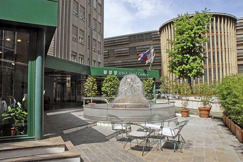 Hotel UNA Century