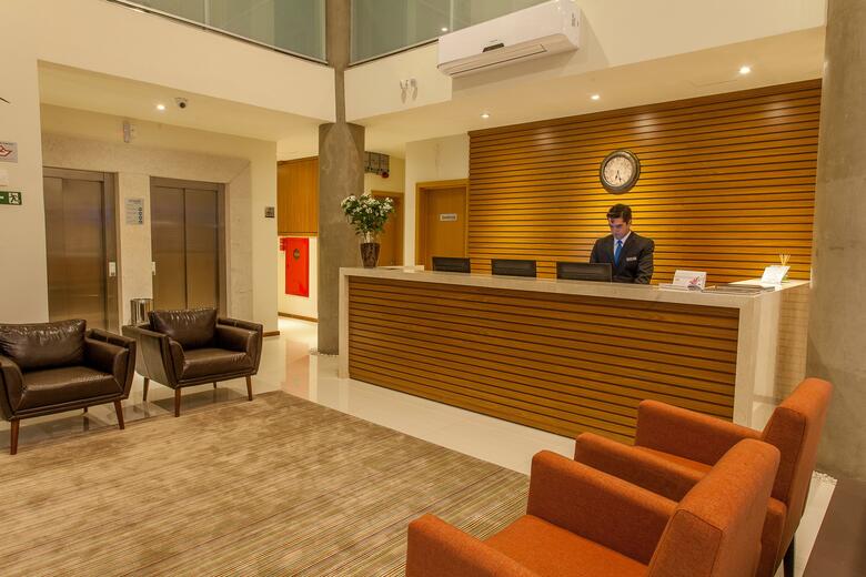 Hotel Sao Carlos Othon Suites
