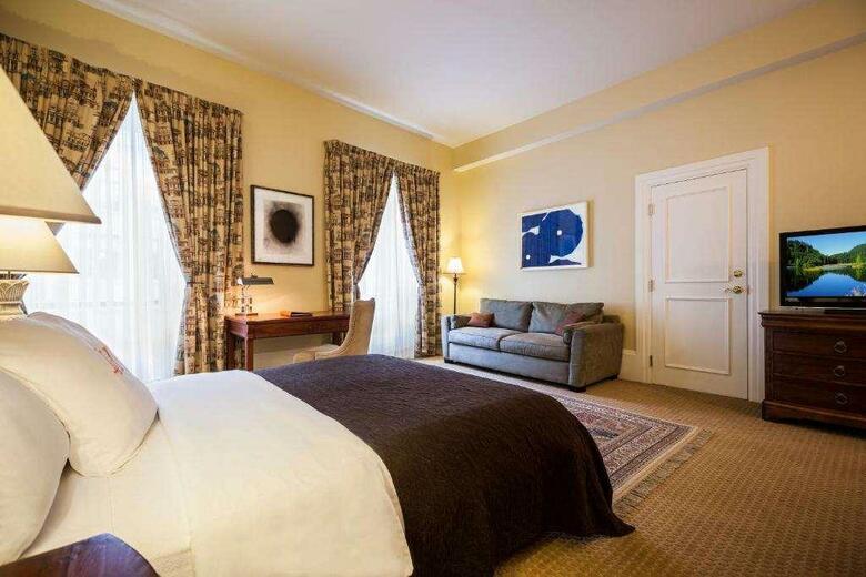 Lhotel