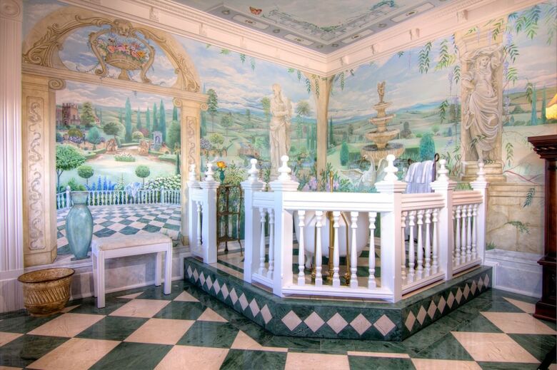 Bed & Breakfast Gingerbread Mansion Inn