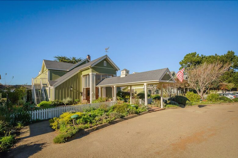 Posada Hill House Inn