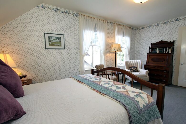 Bed & Breakfast Joshua Grindle Inn