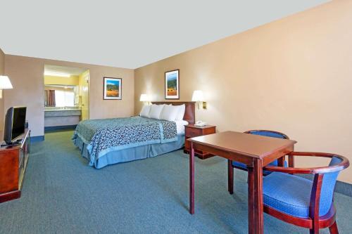 Hotel Days Inn Fontana / Rialto