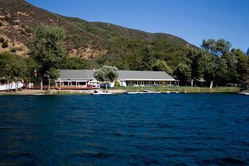 The Lodge At Blue Lakes