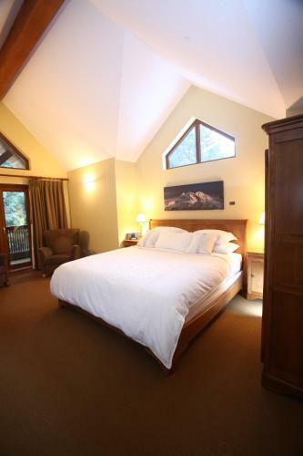 Whistler Alpine Chalet Retreat & Wellness