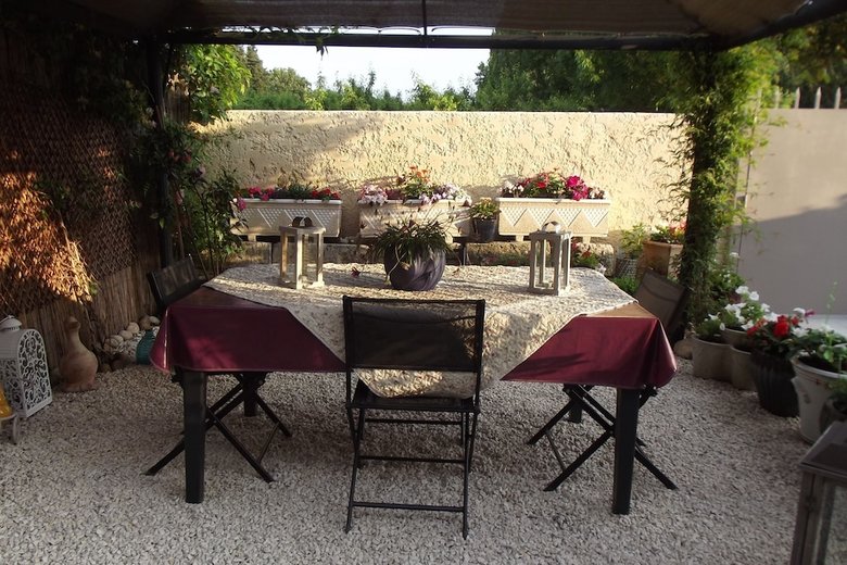 Bed & Breakfast Mas De La Coucourde