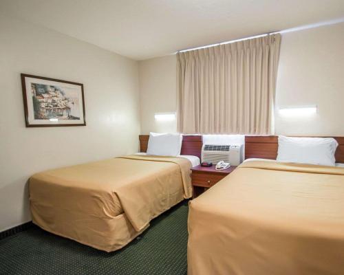 Hotel Suburban Extended Stay
