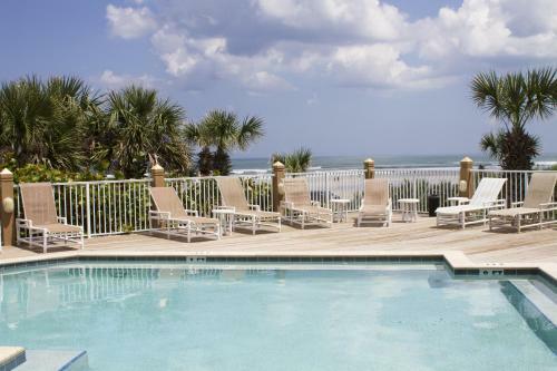 Hotel New Smyrna Waves By Exploria Resorts
