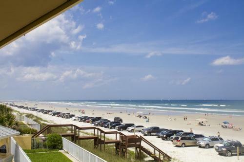 Hotel New Smyrna Waves By Exploria Resorts
