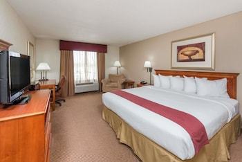 Hotel Baymont Inn & Suites Highland