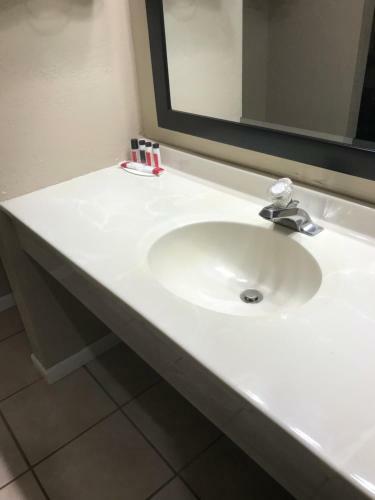 Hotel Super 8 Taylorville Il