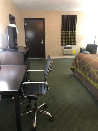 Hotel Super 8 Taylorville Il