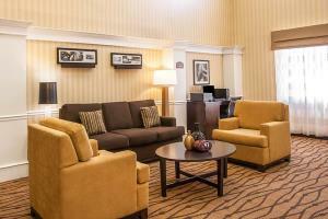 Hotel Sleep Inn & Suites