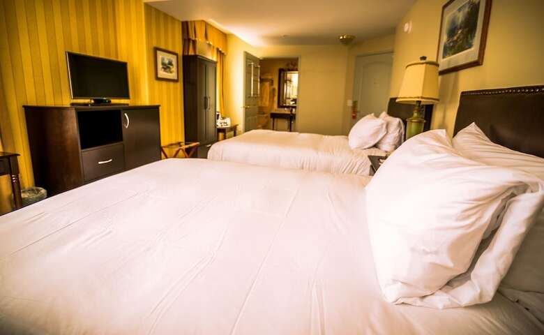 Hotel Landmark Inn