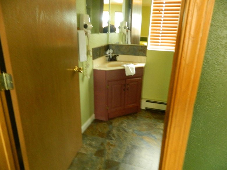 Hotel Country Motor Inn