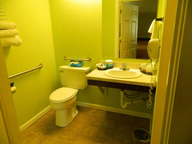 Hotel Country Motor Inn