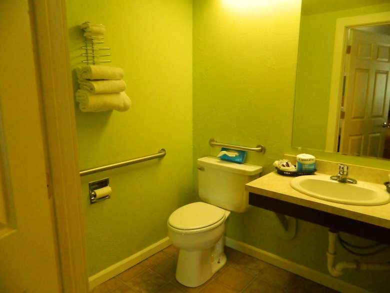 Hotel Country Motor Inn