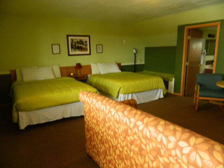 Hotel Country Motor Inn