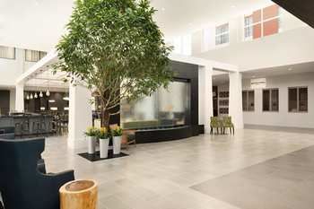 Hotel Embassy Suites Charlotte/ayrsley