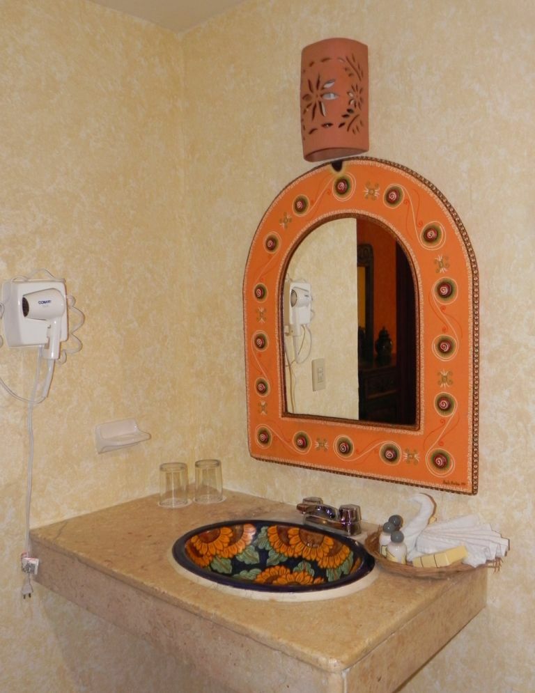 Hacienda San Miguel Hotel & Suites