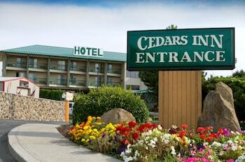 Hotel Cedars Inn
