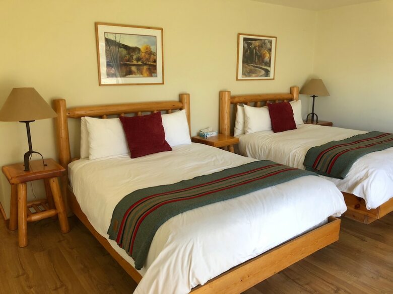 Posada River Run Inn