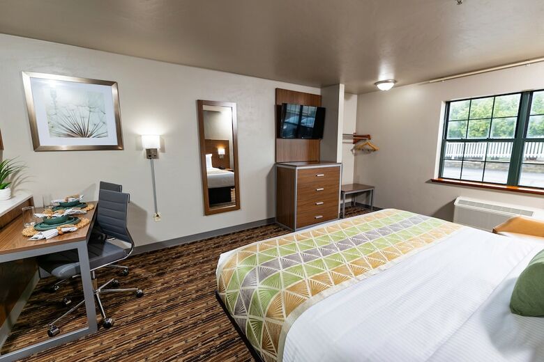 Hotel Extended Stay Airport