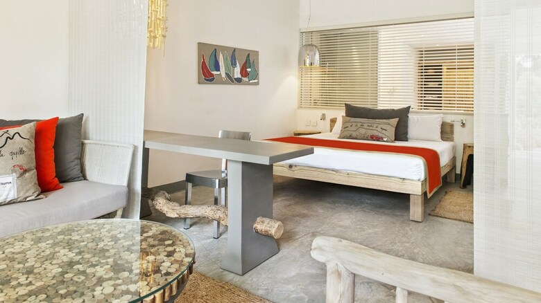Hotel Zilwa Attitude