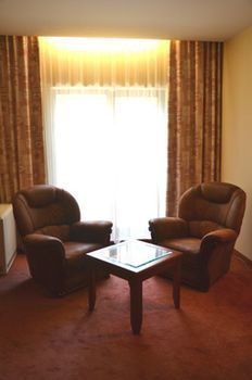 Regina Hotel