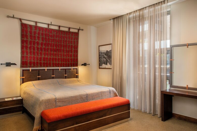 Tufenkian Historic Yerevan Hotel