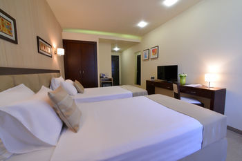 Hotel Minotel Barsam Suites