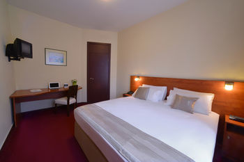 Hotel Minotel Barsam Suites