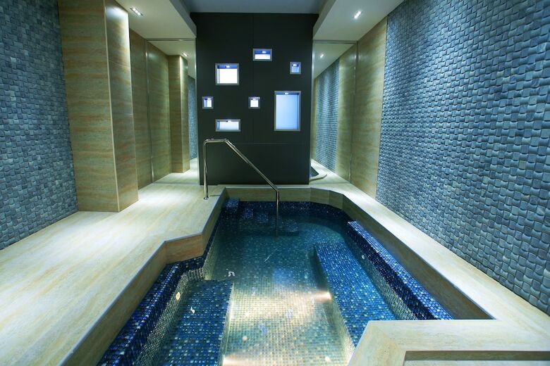 Bass Boutique Hotel