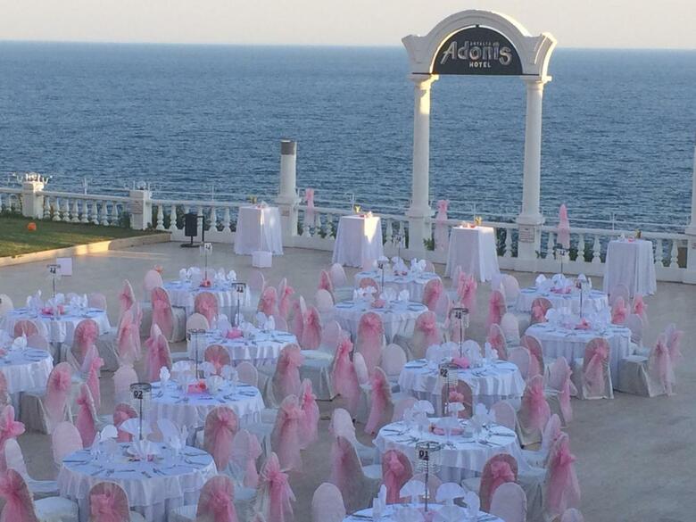 Hotel Adonis