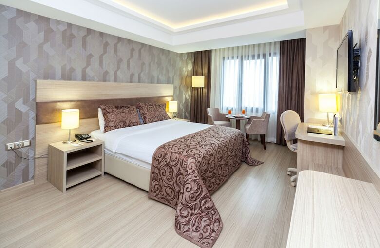 Hotel Golden Way Giyimkent