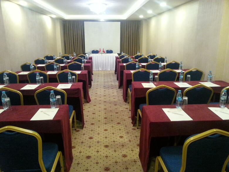 Hotel Golden Way Giyimkent