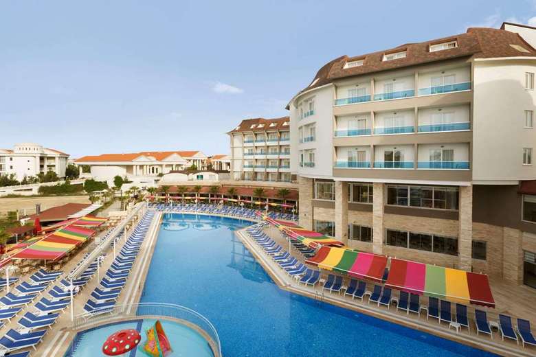 Hotel Ramada Resort Side