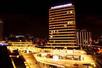 Platform Merter Suites