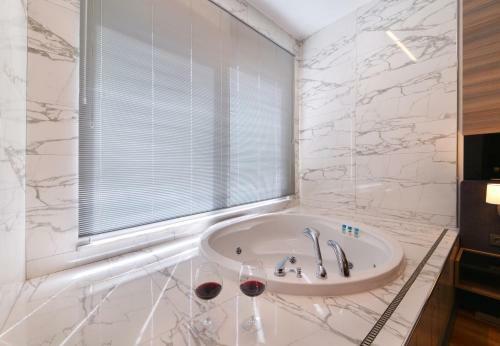 Nish Istanbul Suites