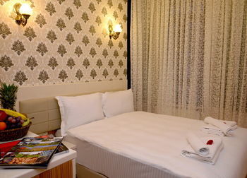 Bosphorus Old City Hotel