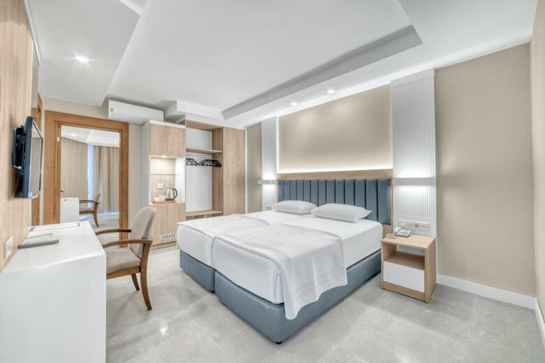 Kahya Hotel