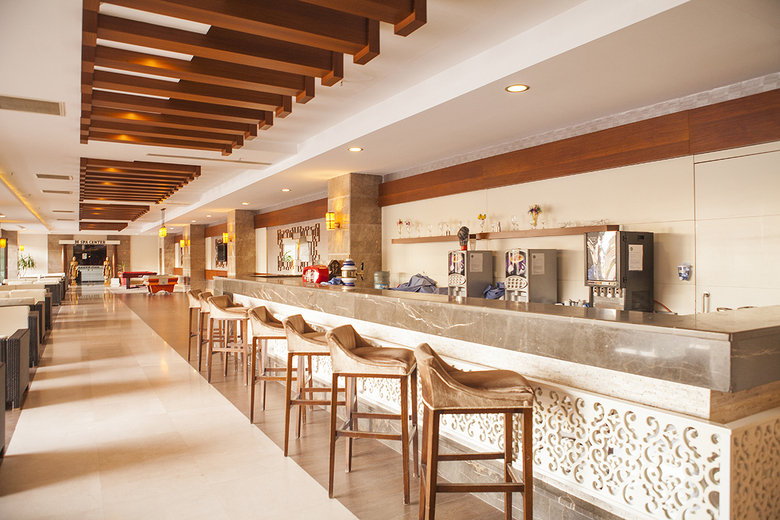 Diamond Beach Hotel