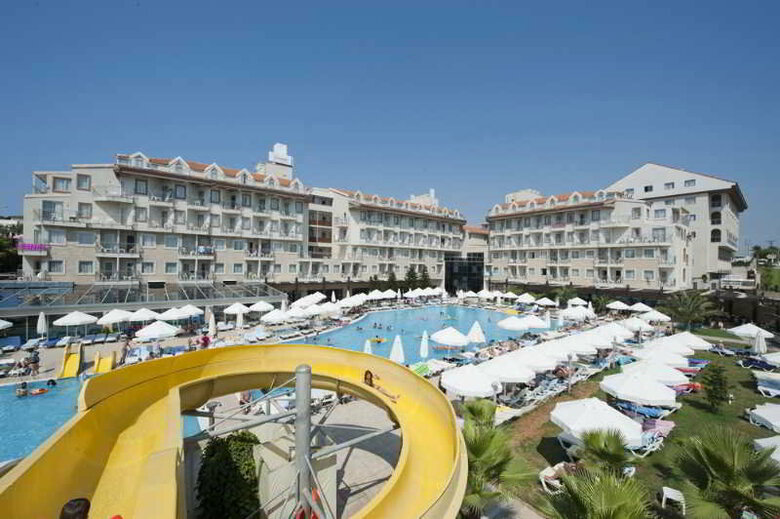 Diamond Beach Hotel