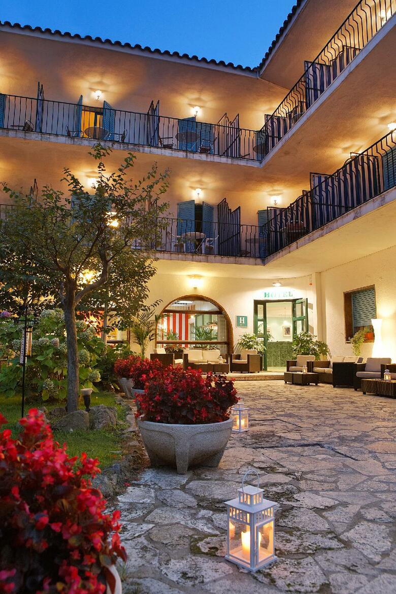 Hotel Bell Repos