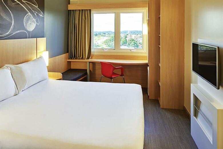 B&B Hotel Orly Rungis A�roport