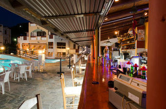 Aparthotel Anema By The Sea Guesthouse