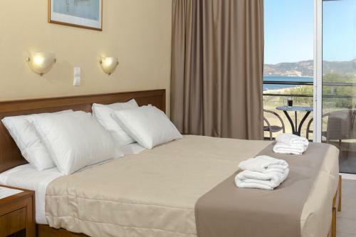 Sunny Bay Hotel