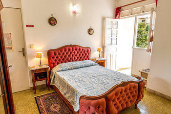 Bed & Breakfast Les Chambres D'hotes De La Villa Cayol