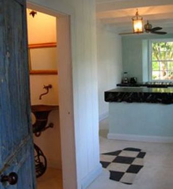 Villa Squires Estate